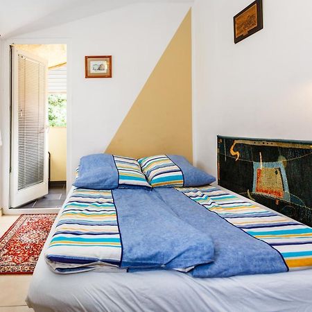 Apartmani Mili Malinska Buitenkant foto