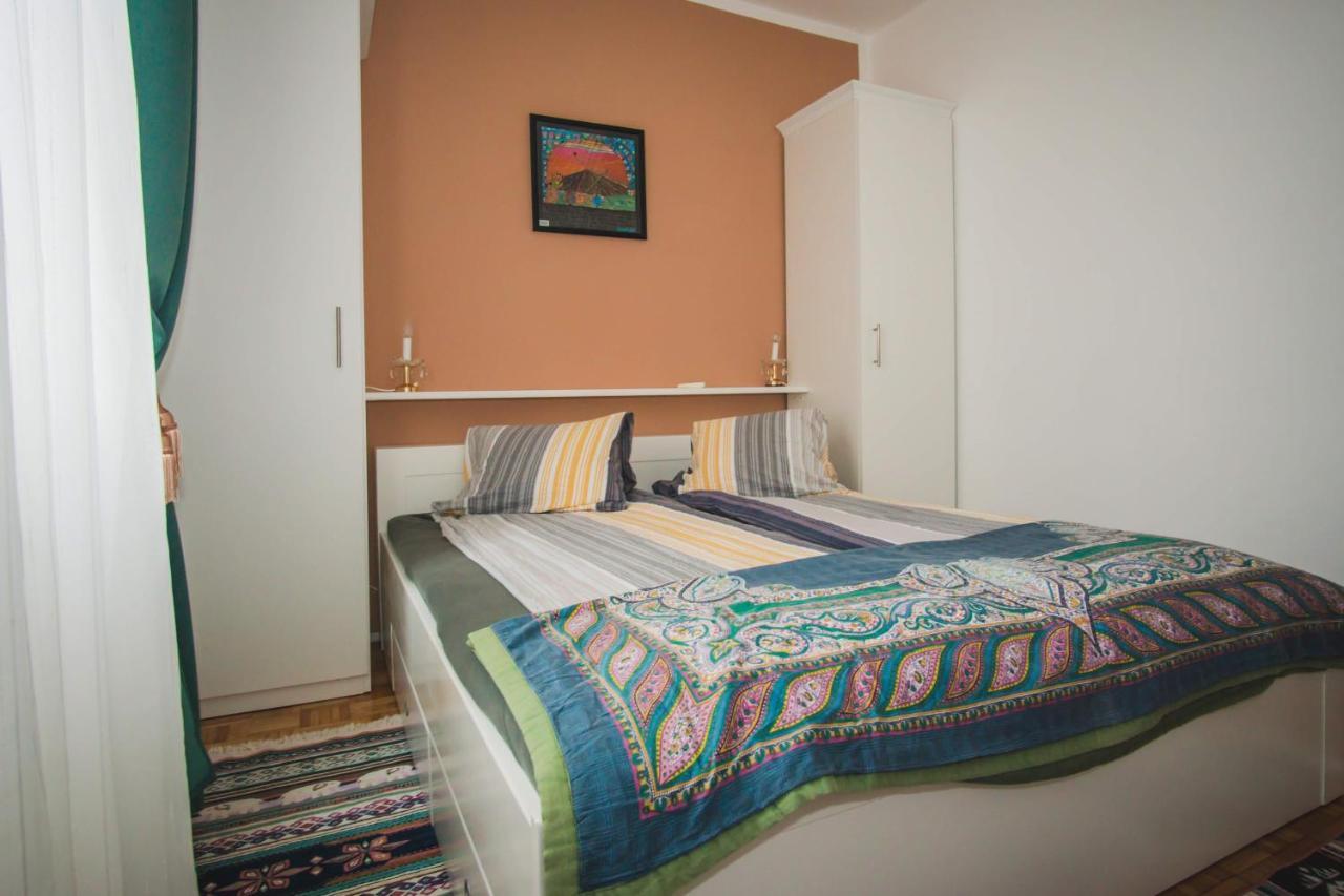 Apartmani Mili Malinska Buitenkant foto